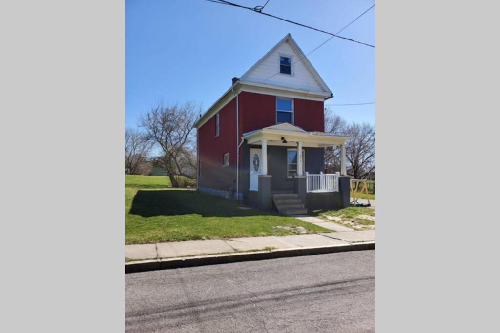 Lovely 4Br Near The Falls And Casino Niagara Falls Exterior photo